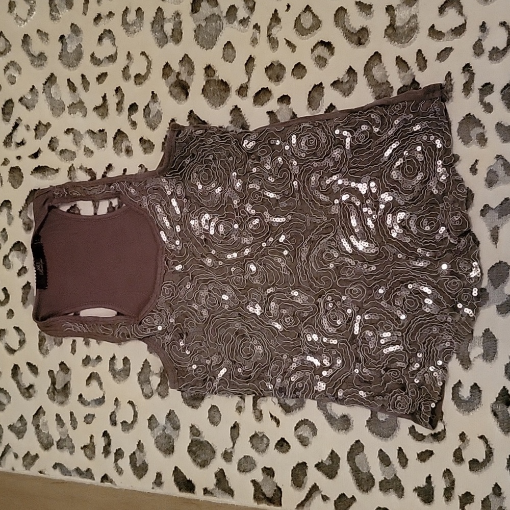 BKE shimmer/sequin tank top xs